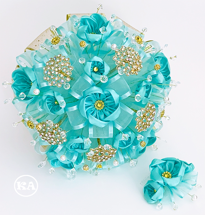 kn-021 aqua green with gold