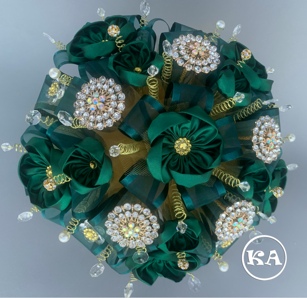 kn-021 hunter green with gold