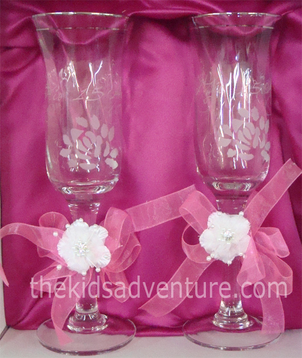toasting glasses