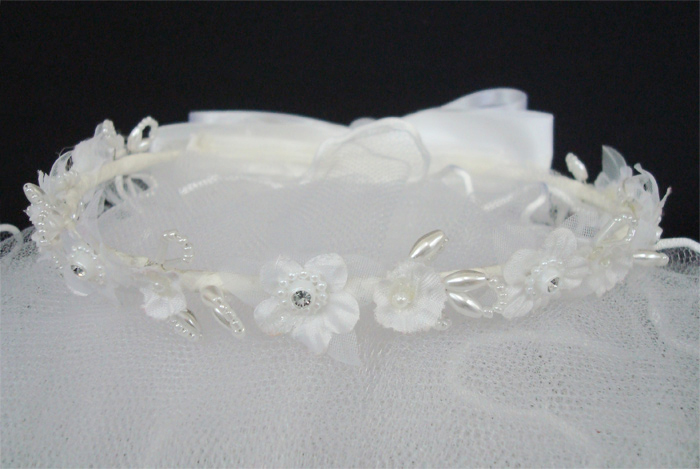 kn-01-communion veil