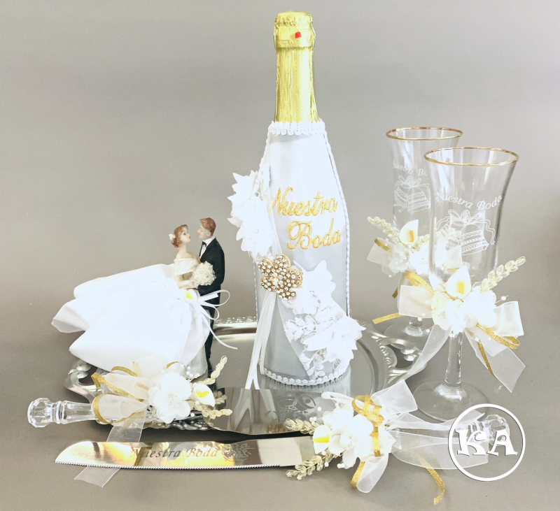 132bs wedding brindis set