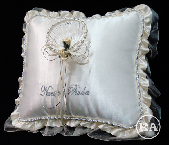 wedding pillows