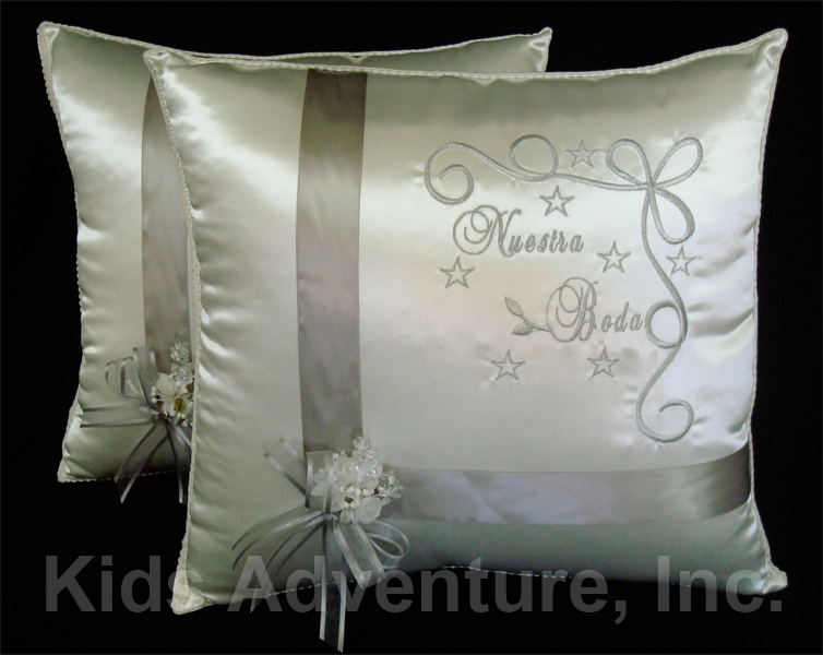 kc-273 wedding pillow